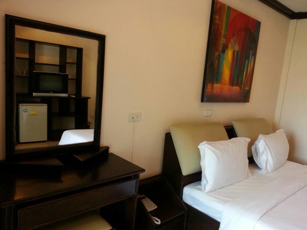 Safe House Hostel Patong Quarto foto